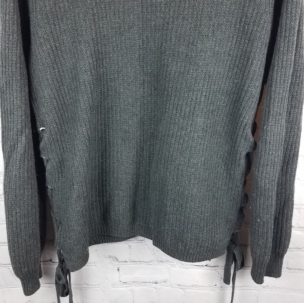 Ruby Moon Oversized Sweater - Picture 10 of 10